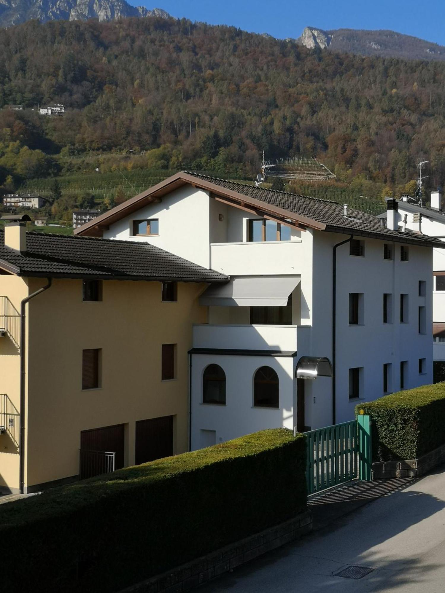 Appartamenti Casa Viviana Pergine Valsugana Eksteriør bilde